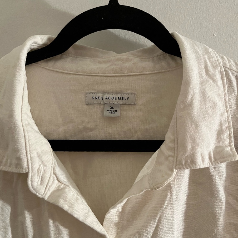 Free Assembly Linen Blend Button Down Shirt with Short Sleeves - Picture 4 of 8